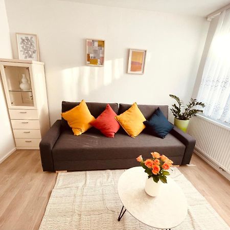 Frisch Renoviertes Und Charmantes Apartment 슈투트가르트 외부 사진